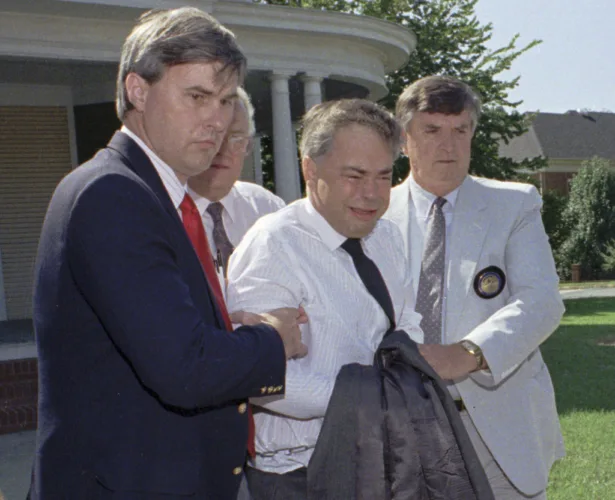 Jim Bakker, who lost his ‘PTL Club’ empire, dies at 86